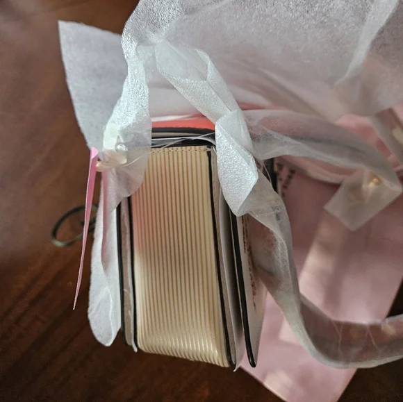 Kate Spade OUT OF PRINT Collection "Black Beauty Print" - Picture 9 of 12